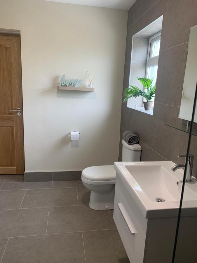 Wild Atlantic Way Cottage Dooagh エクステリア 写真